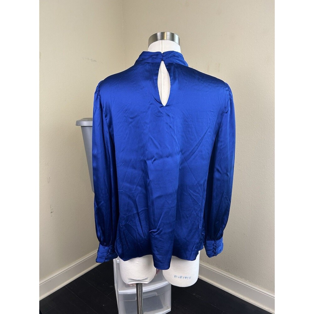 WHITE HOUSE BLACK MARKET Twisted Neck Satin Blouse Sodalite Blue NWT Sz 12 - Picture 8 of 8